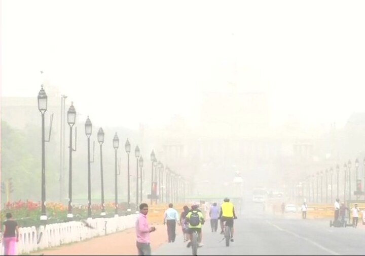 Delhi's air quality 'severe' due to dust storm in western India Delhi's air quality 'severe' due to dust storm in western India