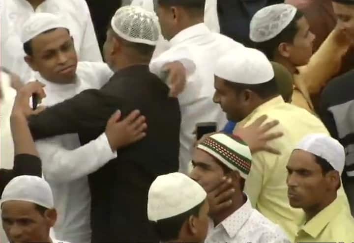 People offer wishes to each other at Delhi's Jama Masjd on the occasion of Eid/ ANI image