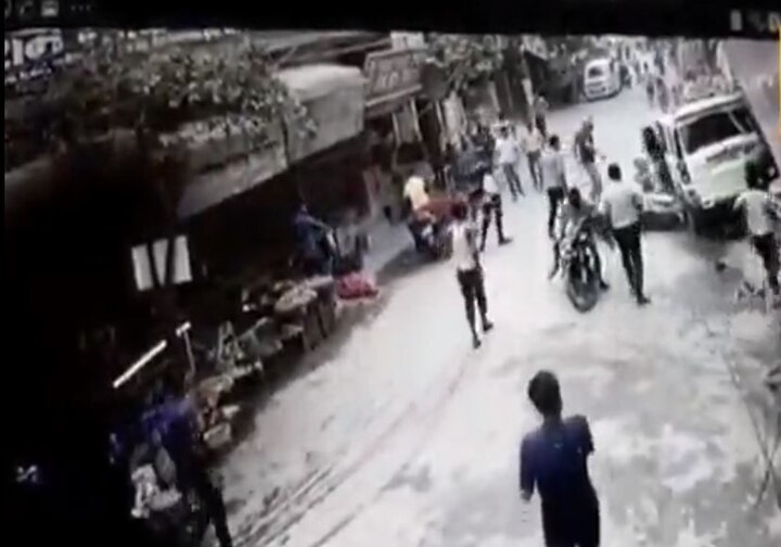 Shocking ! CCTV footage of Delhi gang war which killed 3, released  Shocking ! CCTV footage of Delhi gang war which killed 3, released