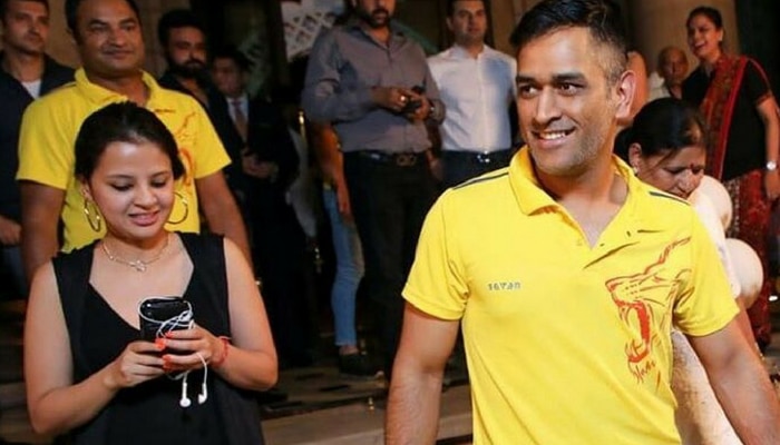 Sakshi Dhoni applies for Arms License citing 'possibility of threat to life' Sakshi Dhoni applies for Arms License citing 'possibility of threat to life'