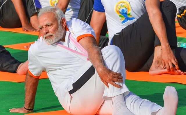 Dehradun: PM Modi performs Yoga at FRI with thousands of volunteers, says 'it connects mind, body & soul' International Yoga Day: 'From Dehradun to Dublin, Shanghai to Chicago, yoga is everywhere', says PM Modi