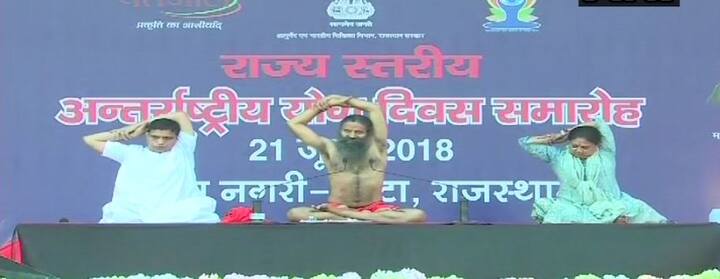 Yog Guru Baba Ramdev performs Yoga with Rajasthan CM Vasundhara Raje 