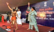 Baba Ramdev sets new world record by having the largest gathering practice Yoga together