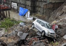 PICTURES: Incessant rains bring Mumbai to standstill, damage property