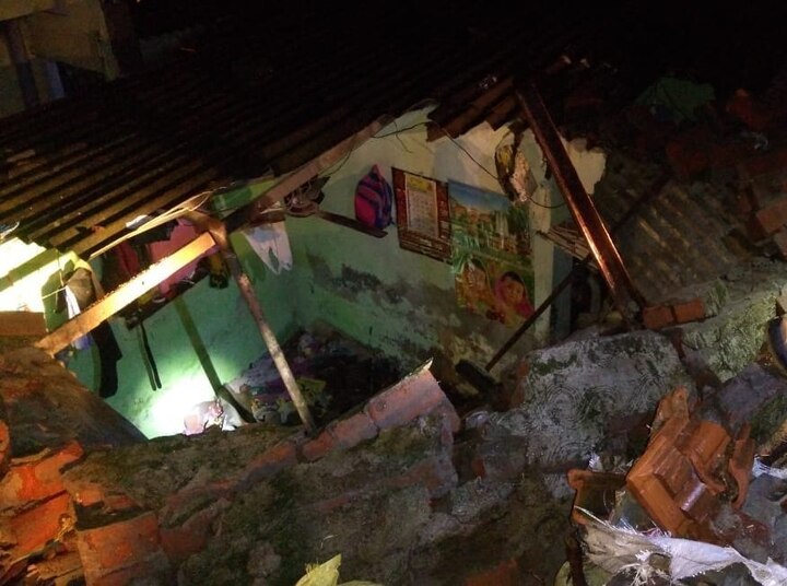 One killed, two injured in wall collapse in Thane One killed, two injured in wall collapse in Thane