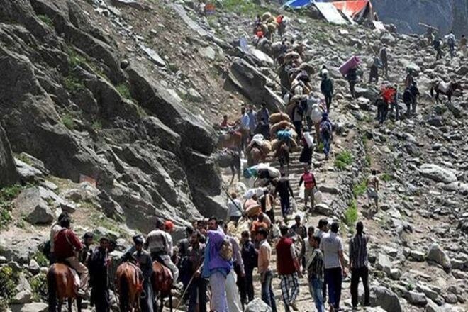 Nearly 150 stranded Indian Kailash Mansarovar pilgrims in Nepal evacuated Nearly 150 stranded Indian Kailash Mansarovar pilgrims in Nepal evacuated