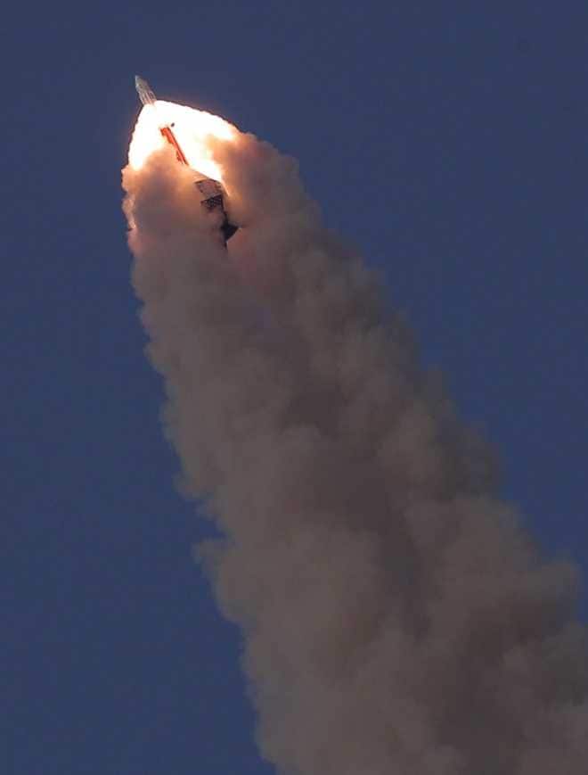 ISRO tests crew escape system for human spaceflight ISRO tests crew escape system for human spaceflight