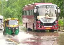 In pics: Evening showers make weather pleasant in Delhi NCR