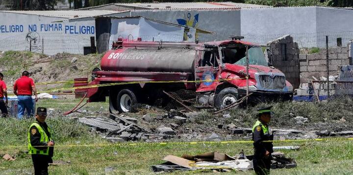 Tultepec, about 30 km from Mexico City, is known for its fireworks production. It produces some 25 tonnes of firecrackers and fireworks each year. In the past two years, explosions at licensed and makeshift factories, and the local fireworks market, have killed scores. Image: AFP/ Pedro Pardo