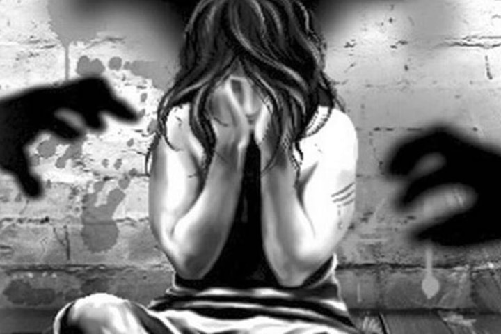 Bihar school principal, 2 teachers, 15 students gang-raped class 9 girl for months Bihar school principal, 2 teachers, 15 students gang-raped class 9 girl for months