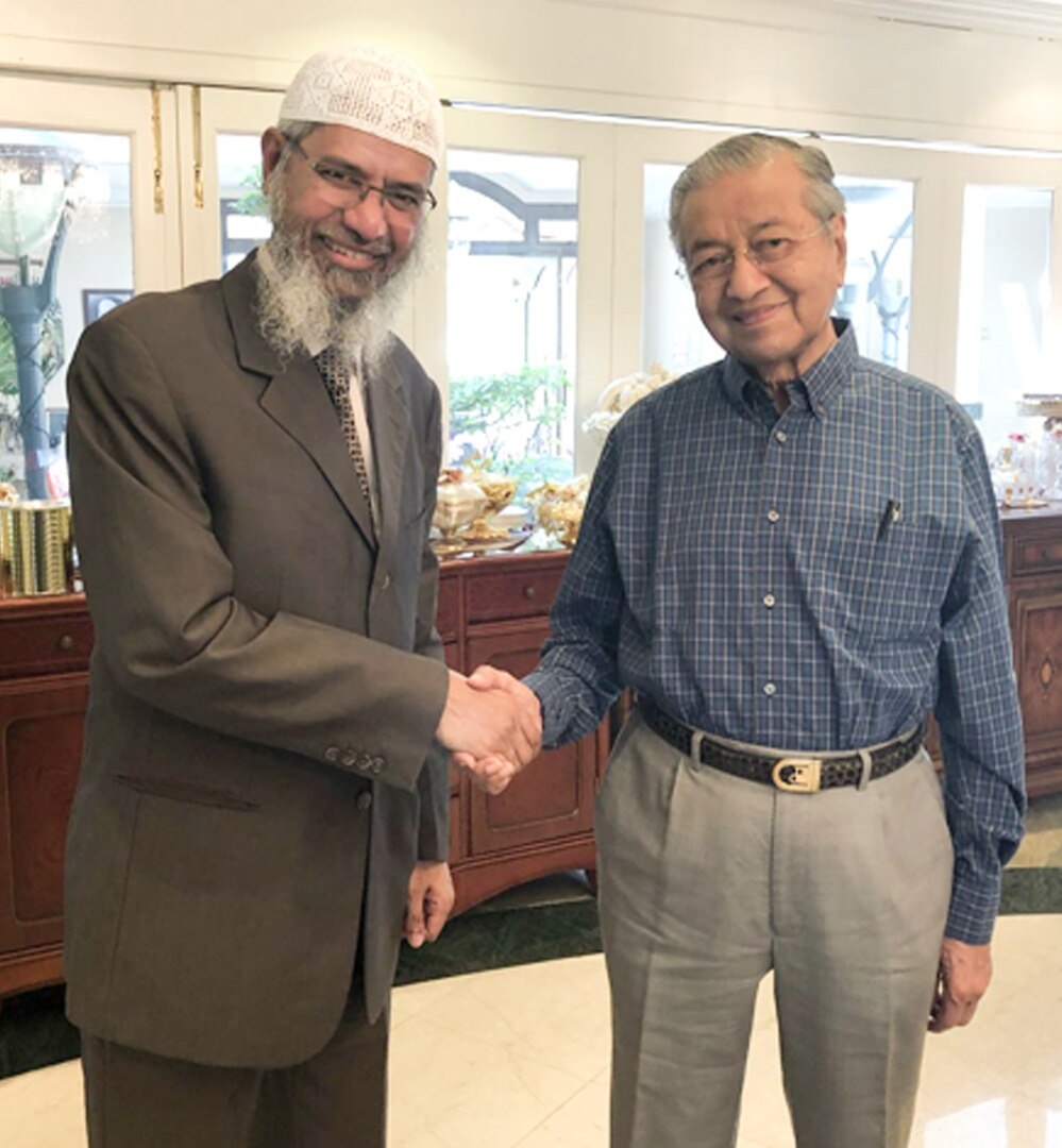 Malaysian PM meets Zakir Naik, ruling party defends decision not to deport him to India