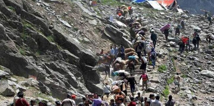 2,201 pilgrims leave for Amarnath Yatra 2,201 pilgrims leave for Amarnath Yatra