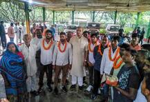 Jayant Sinha expresses \'regret\' week after garlanding Jharkhand lynching convicts