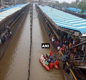 Navy helps evacuate stranded commuters from railway station in Mumbai