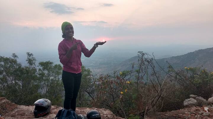 Chetna Nagesh Pandit, a 27-year-old woman motorcycle coach allegedly committed suicide by hanging herself from a ceiling fan at her residence in suburban Goregaon on Wednesday. PIC/Chetna Nagesh Pandit Facebook account.