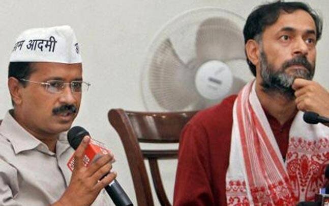 Modi-led govt should stop vendetta politics, Yogendra Yadav’s is being victimised: Kejriwal IT Raid in Hospital: Modi govt should stop vendetta politics, Yogendra Yadav’s is being victimised: Kejriwal