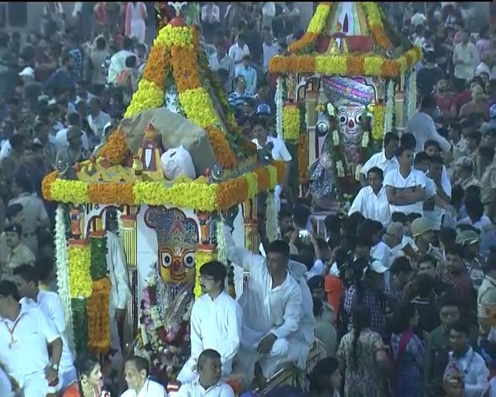 It started from the Jagannath temple in Jamalpur area. (ABP NEWS GRAB)