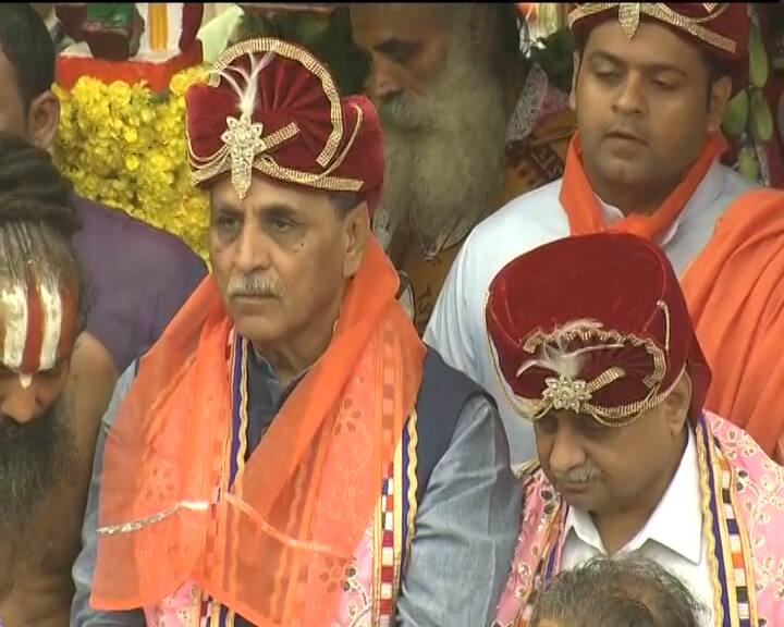 CM Vijay Rupani was present at the temple. (ABP NEWS GRAB)