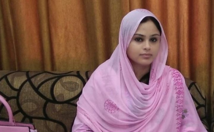 Union Minister Mukhtar Abbas Naqvi's sister to be ostracized from Islam Union Minister Mukhtar Abbas Naqvi's sister to be ostracized from Islam: Muslim cleric