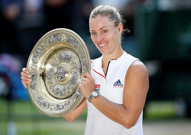 Kerber beats Serena in straight sets to win maiden Wimbledon title Kerber beats Serena in straight sets to wins maiden Wimbledon title