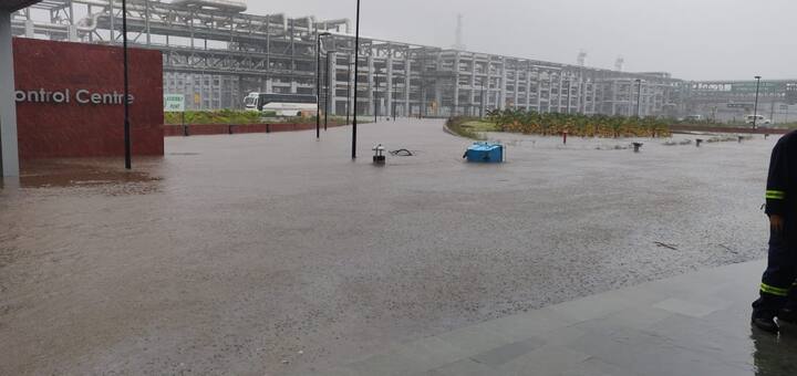 The Jamnagar Refinery is a private sector crude oil refinery owned by Reliance Industries in Jamnagar. (ABP News grab)