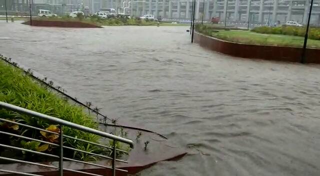 So far 30 people have lot lives in Gujarat due to rain-related accidents. More than 3,500 people have been shifted to safer places. (ABP News grab)
