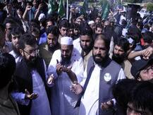 Pakistan: Extremists pull strings of elections under nose of security agencies