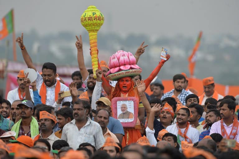 Rahul Gandhi can hug PM Modi, people will not hug him in 2019, says BJP Rahul Gandhi can hug PM Modi, people will not hug him in 2019, says BJP