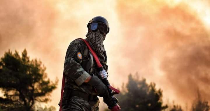 Spain and Cyprus sent water-dropping planes and Portugal contributed 50 firefighters to bolster the Greek efforts to control the blaze, but the conflagration was still raging out of control late Tuesday. Image: Aris Messinis, AFP