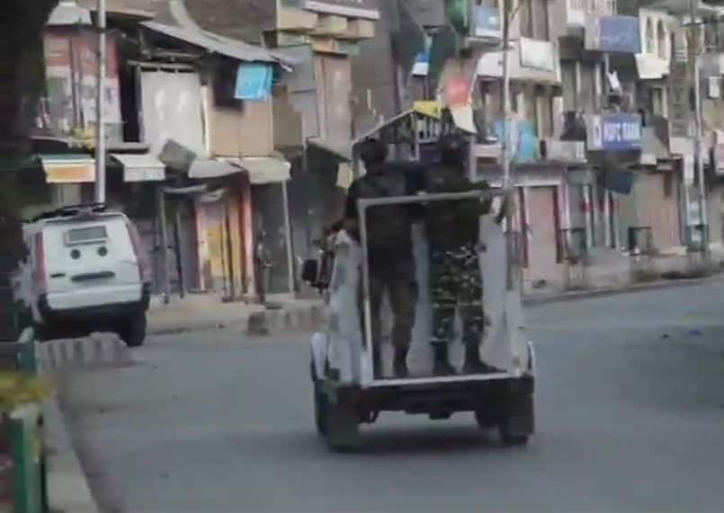 Anantnag encounter: 2 terrorists gunned down by security forces Anantnag encounter: 2 terrorists gunned down by security forces