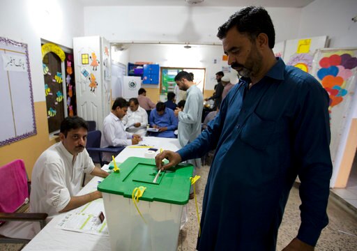 Pakistan: Voting closes after a hectic day marred suicide blast and poll-related violence Pakistan: Voting closes after a hectic day marred by suicide blast and poll-related violence