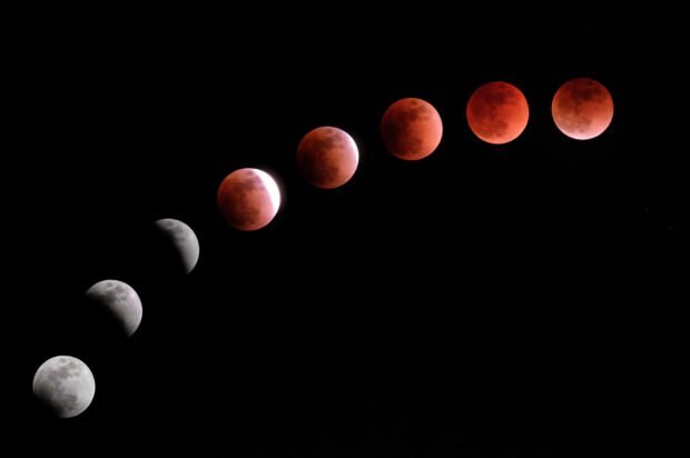 Clouds block longest total lunar eclipse of the century, skywatchers disappointed Delhi: Clouds block longest total lunar eclipse of century, skywatchers disappointed