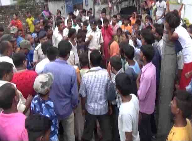 Muzaffarpur: Youth beaten to death by mob over suspicion of phone theft