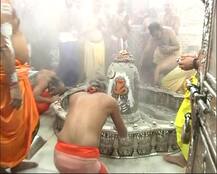 Sawan month 2018: Devotees all over India offer prayers on first Monday of the auspicious month; SEE PICS