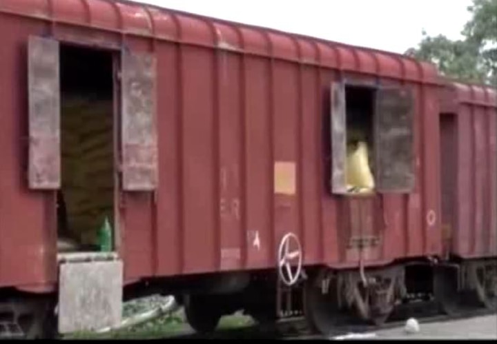 Viral Sach: Goods train bogie reaches destination after delay of 3 years?  Viral Sach: Goods train bogie reaches destination after delay of 3 years?