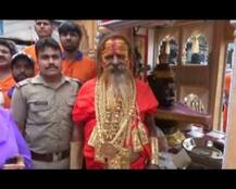 PICS: Golden Baba set for his jubilee \'Kanwar Yatra\' with 20 kgs gold; Here are some lesser known stuffs about him