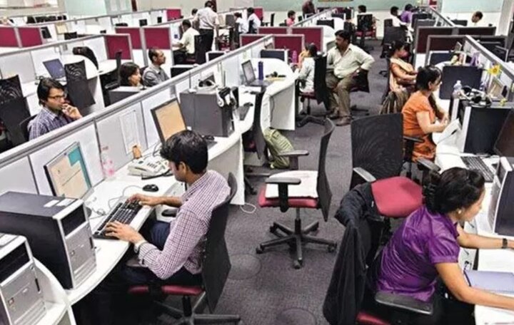 Government jobs in India: Amid job crunch, 24 Lakh posts vacant with central and state governments Government jobs in India: Amid job crunch, 24 Lakh posts vacant with central and state governments