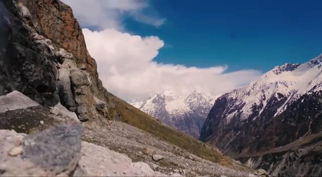 Last year, Kavita Kaushik better known as Chandramukhi Chautala of F.I.R surprised her fans by having a low-key wedding at Triyuginarayan temple in Kedarnath. (ABP News Grab)