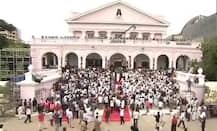 Pics: Siblings Grieve Together After HC Allows Father Karunanidhi’s Burial At Marina Beach