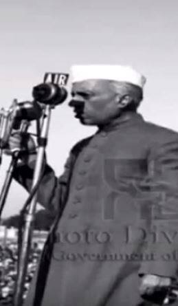 First PM Jawahar Lal Nehru addressing the nation on Independence Day/ (Image: YouTube screengrab)