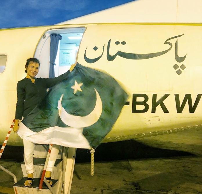 Kiki challenge to another level! Tourist's airplane version on Pakistani flight lands PIA in trouble; Watch Video Kiki challenge to another level! Tourist's airplane version on Pakistani flight lands PIA in trouble; Watch Video