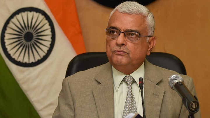 Election Commission to provide satisfactory solution to parties' concerns on EVMs: CEC Rawat EC to provide satisfactory solution to parties' concerns on EVMs: CEC Rawat