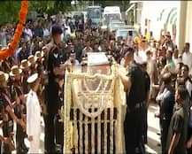 IN PICS: Army\'s Gun Carriage With Mortal Remains of \'Bharat Ratna\' Atal Bihari Vajpayee Wrapped in Tricolour