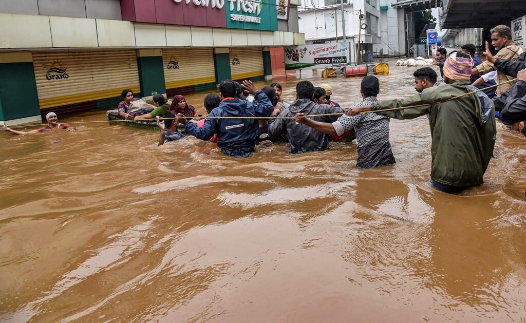 Kerala floods: More spells of heavy rain over the weekend in state, says Met dept