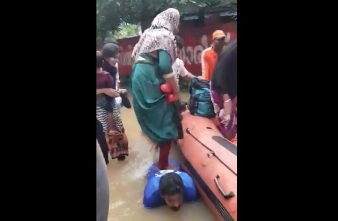 Kerala floods latest news: The unsung heroes of rescue operations in rain-ravaged state Kerala floods: Meet the unsung heroes of rescue mission in rain-ravaged state