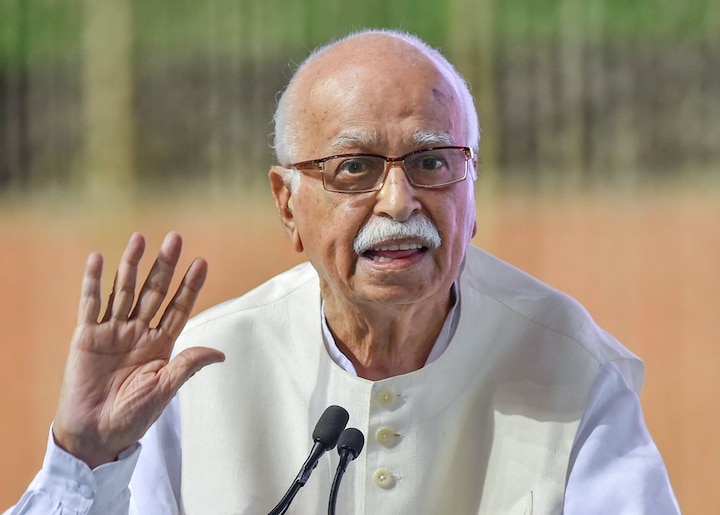 Never imagined I would address a gathering where Vajpayee would not be present: Advani Never imagined I would address a gathering where Vajpayee would not be present: Advani