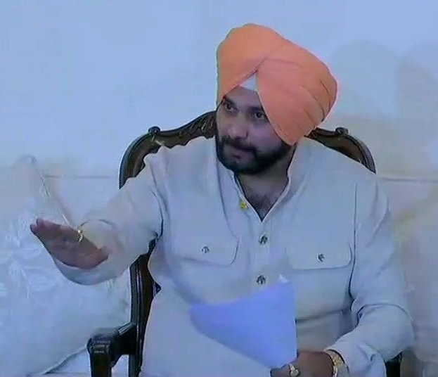 Sidhu cites examples of former PMs' visit to Pakistan to shun controversy Sidhu cites examples of former PM's visit to Pakistan to shun controversy