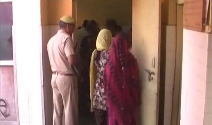 UP: Minor girl who alleged gang-rape in Badaun school commits suicide after police refuted complaint UP: Minor girl who alleged gang-rape in Badaun school commits suicide after police's refutal