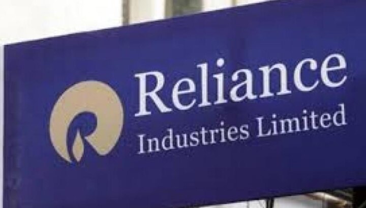 Reliance Industries become first Indian company to cross Rs 8 lakh crore market cap Reliance Industries become first Indian company to cross Rs 8 lakh crore market cap