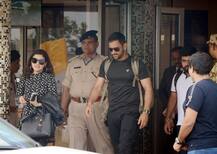 MS Dhoni\'s Shimla visit launches political slugfest between ruling BJP and Congress